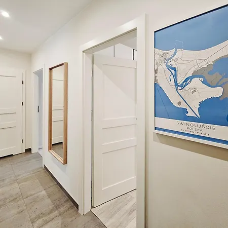 Visit Baltic - Sienkiewicza Nautical شقة