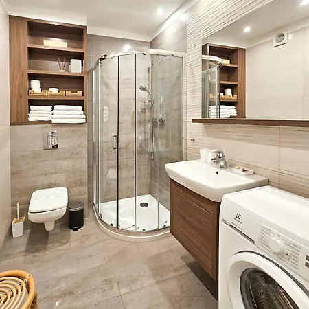 Visit Baltic - Sienkiewicza Nautical